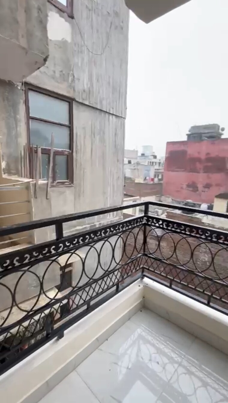 Balcony, mehrauli 2 Bedroom 900 Sq.Ft. Builder Floor In Mehrauli Delhi 8512284