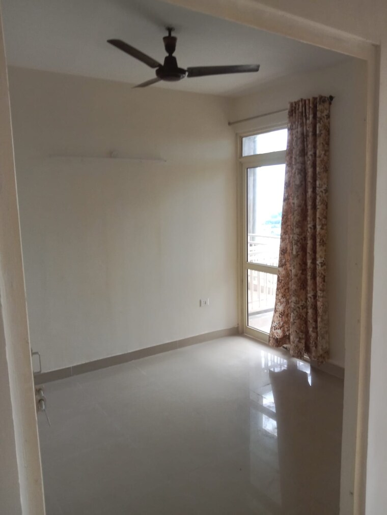 Room, omaxe-heights 2 Bedroom 735 Sq.Ft. Apartment In Sector 86 Faridabad 8512281