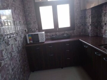 Kitchen in 1 BHK Builder Floor at RWA Residential Society, Sector 40 – for Rent