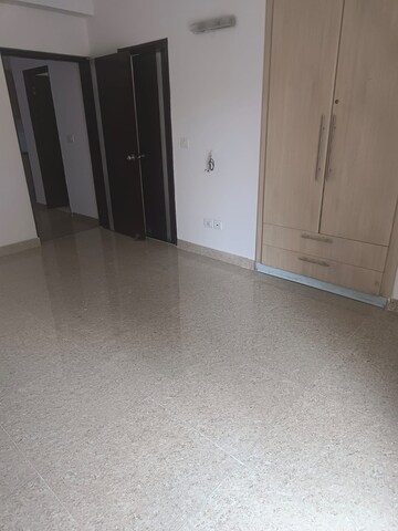 Room in 3 BHK Apartment at Gulshan GC Grand, Vaibhav Khand – for Rent