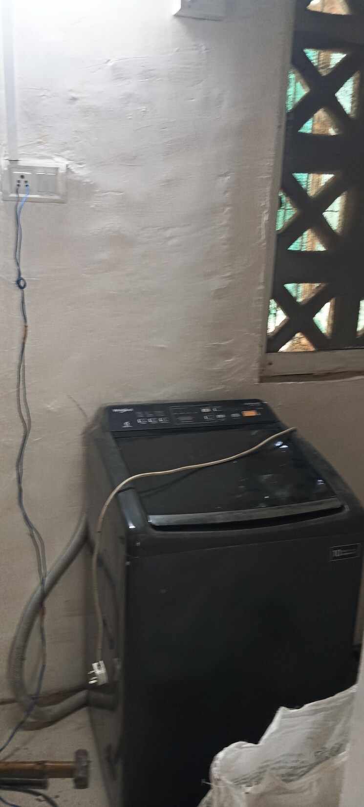 undefined, lic colony 1 RK 300 Sq.Ft. Apartment In Lic Colony Mumbai 8512368