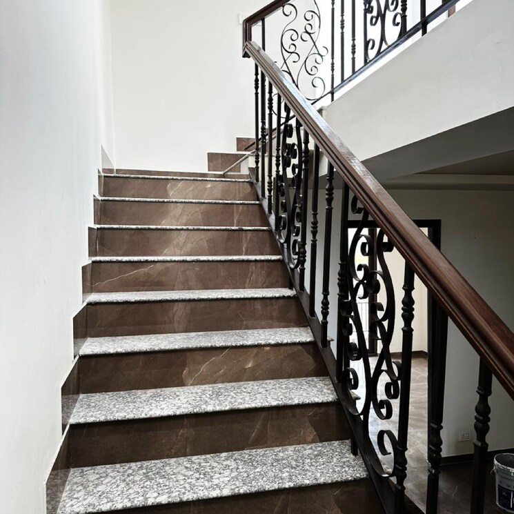 undefined, aerocity 4 Bedroom 2250 Sq.Ft. Villa In Aerocity Mohali 8512407