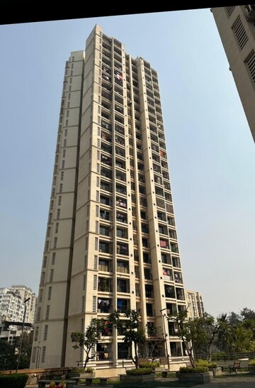 2 BHK Apartment For Rent in Pataskar Eclat, Ghodbunder Road