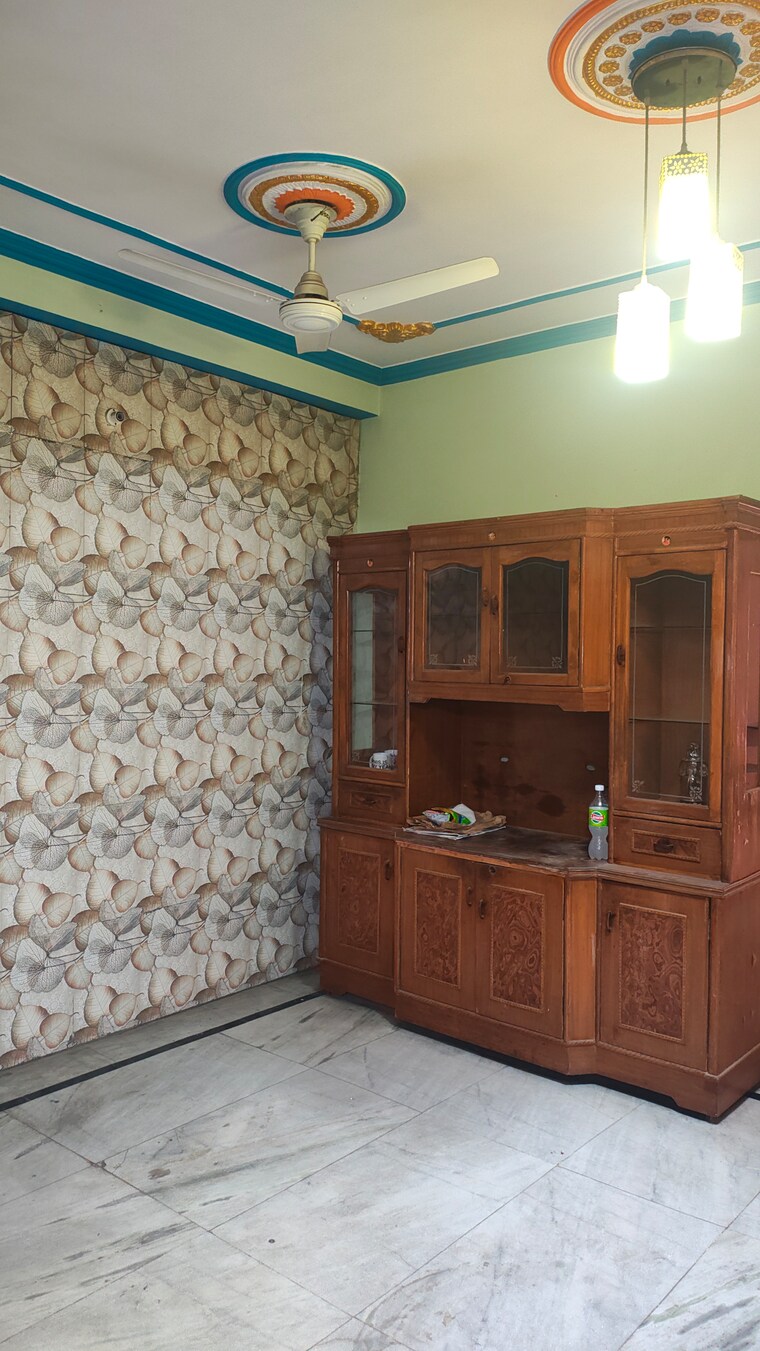 Room, vaishali extension 4 Bedroom 1700 Sq.Ft. Builder Floor In Vaishali Extension Ghaziabad 8512479