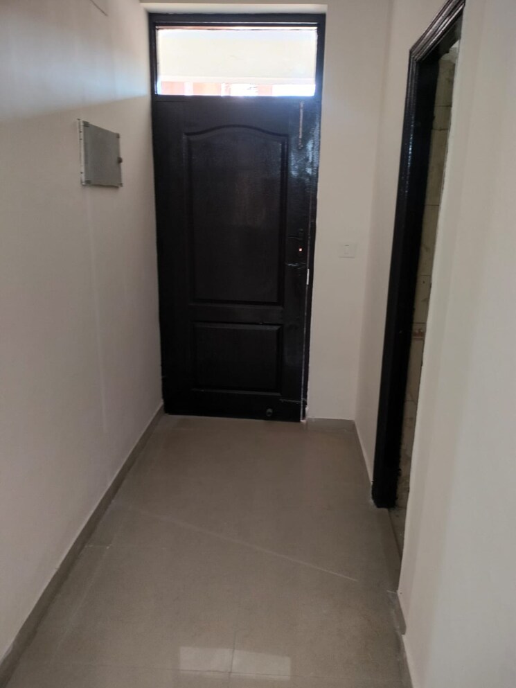 Room, srs-residency 3 Bedroom 1557 Sq.Ft. Apartment In Sector 88 Faridabad 8512429