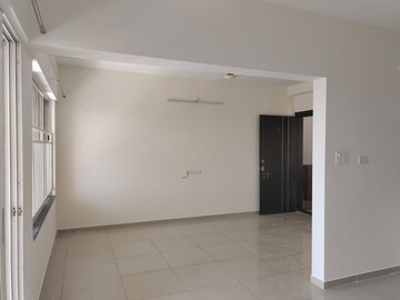 Room in 3 BHK Apartment at Kolte Patil Life Republic, Hinjewadi – for Rent
