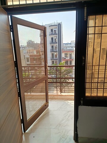 Balcony in 3 BHK Builder Floor at Saket – for Rent