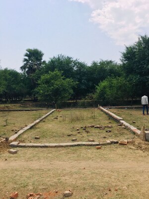   Plot at Ganpati Estate, Parao – for Sale