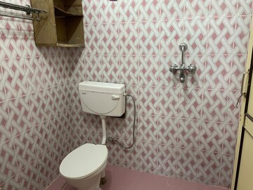 Attached Bathroom in 1 RK Independent House at Pratap Nagar – for Rent