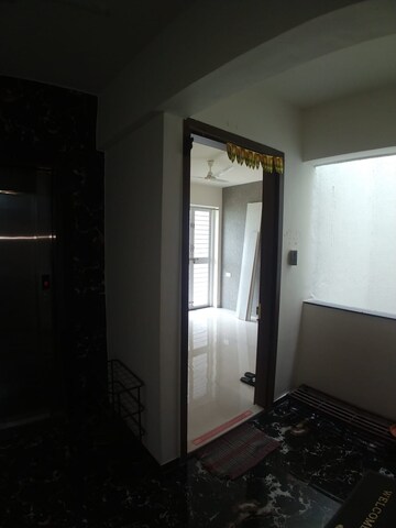 Room in 3 BHK Apartment at Kolte Patil Life Republic, Hinjewadi – for Rent