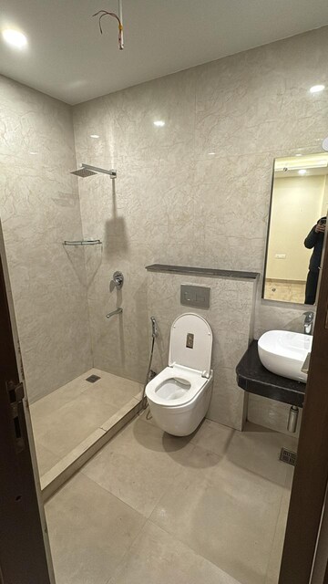 Master Bedroom in 3 BHK Builder Floor at Ansal Sushant Apartments, Sushant Lok I – for Rent