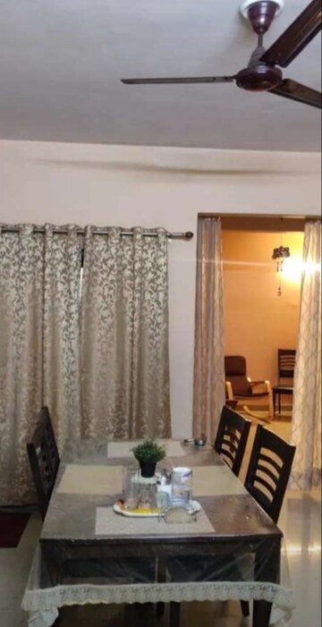 Living Room in 3 BHK Apartment at Hazratganj – for Rent