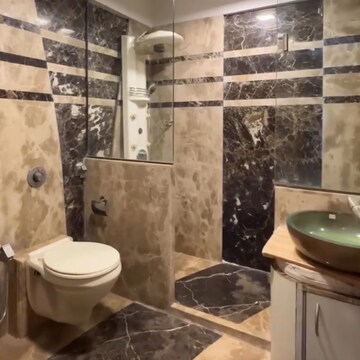 Attached Bathroom in 5 BHK Apartment at Kalpataru Vienta, Ashok Nagar – for Rent