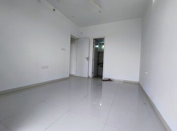 Room in 2 BHK Apartment at Godrej Boulevard, Manjari – for Rent