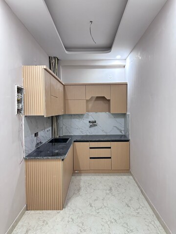 2 BHK Apartment For Rent in Ansal Height 86, Sector 86