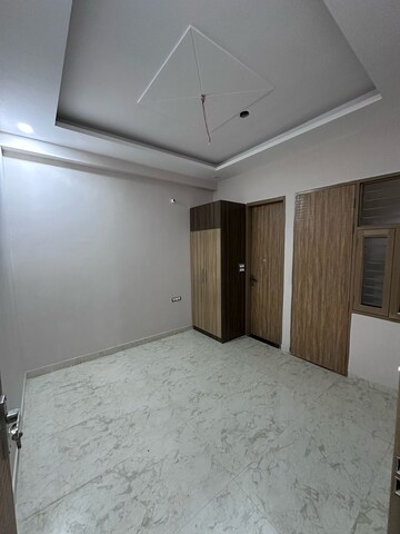 Room in 2 BHK Apartment at Ansal Height 86, Sector 86 – for Rent
