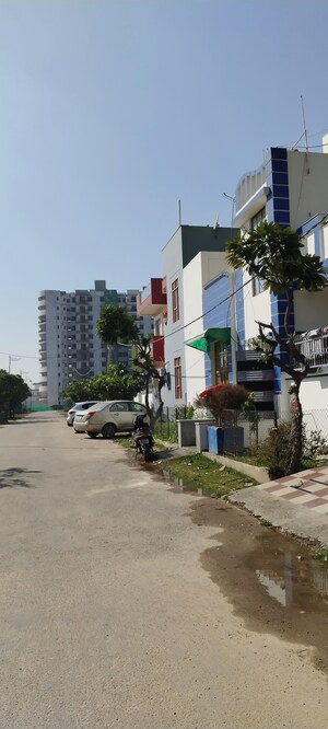  Plot – Exterior View View at Lal Kuan - for Sale