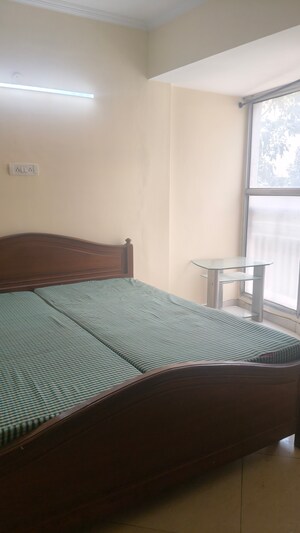 Room in 2 BHK Apartment at Sector 20 – for Sale