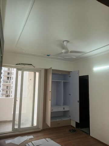 Room in 3 BHK Apartment at The 3C Lotus Panache, Sector 110 – for Rent