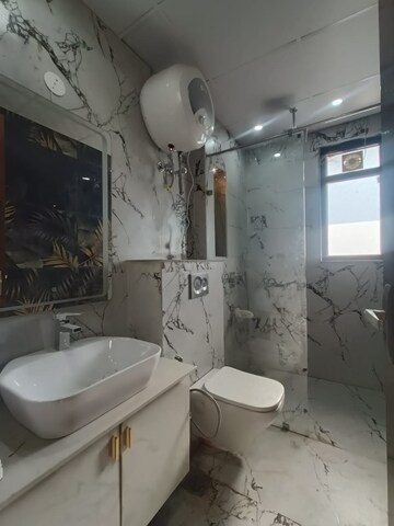 Attached Bathroom in 3 BHK Builder Floor at Sector 26 – for Rent