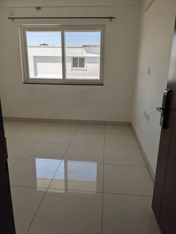 1 BHK Apartment For Rent in Vajram Tiara, Yelahanka