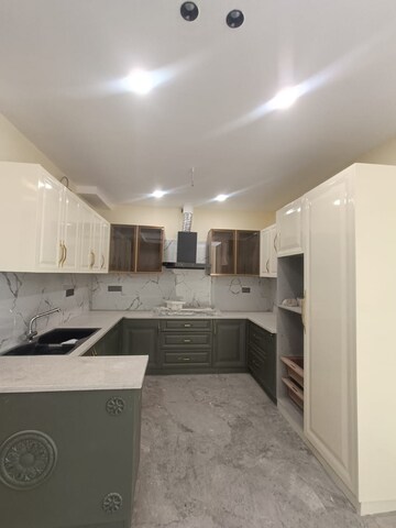 3 BHK Builder Floor For Rent in Sector 26