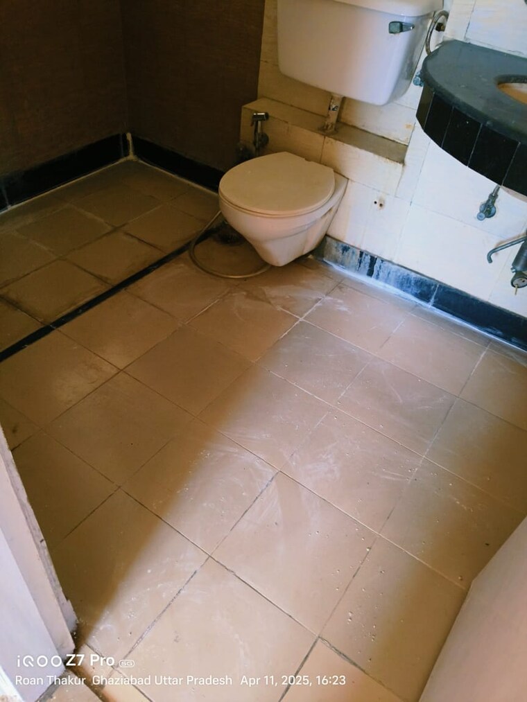 Attached Bathroom, gaur-city-7th-avenue 2 Bedroom 1075 Sq.Ft. Apartment In Sector 4, Greater Noida Greater Noida 8512804