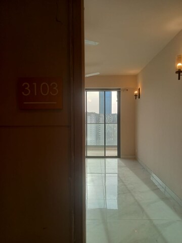 Room in 2 BHK Apartment at M3M Sky City, Sector 65 – for Rent