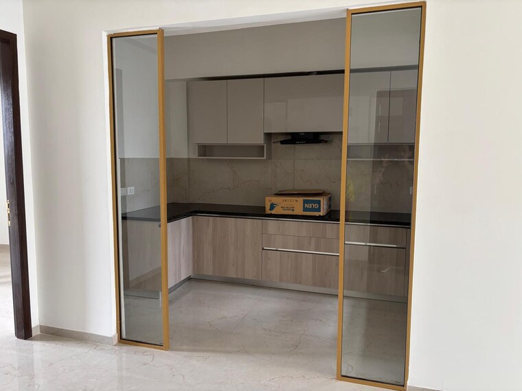 Kitchen, smart-world-orchard 3 Bedroom 1630 Sq.Ft. Apartment In Sector 61 Gurgaon 8512909