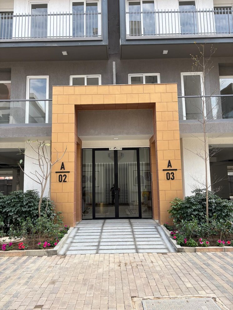 Exterior View, smart-world-orchard 3 Bedroom 1630 Sq.Ft. Apartment In Sector 61 Gurgaon 8512909