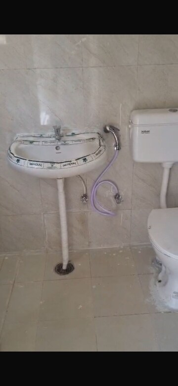 Attached Bathroom in 2.5 BHK Apartment at Signature The Millennia 2, Sector 37d – for Rent