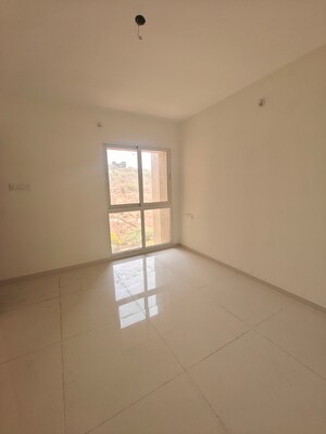 Room in 2 BHK Apartment at Moreshwar 19 East, Nerul – for Sale