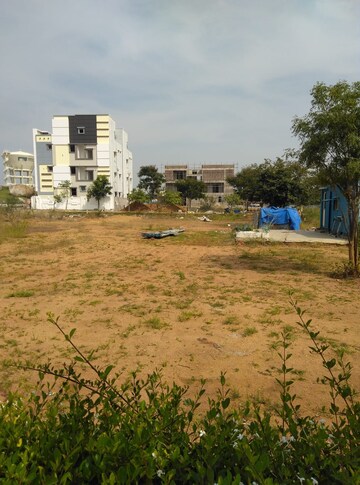  Plot For Sale in Sangareddy