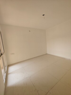 Room in 2 BHK Apartment at Moreshwar 19 East, Nerul – for Sale