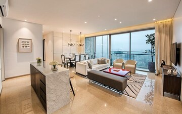 Living Room in 4 BHK Apartment at Ahuja Towers, Prabhadevi – for Rent