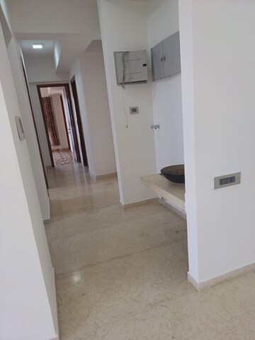 3 BHK Apartment For Rent in Omkar Alta Monte, Malad East