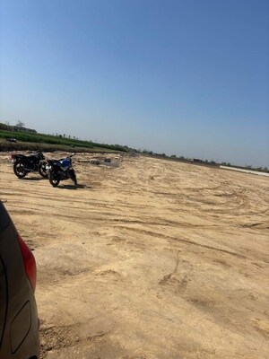  Plot For Sale in Modipuram