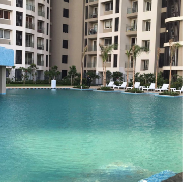 Swimming Pool in 2 BHK Apartment at Rajesh Raj Infinia, Evershine Nagar – for Rent