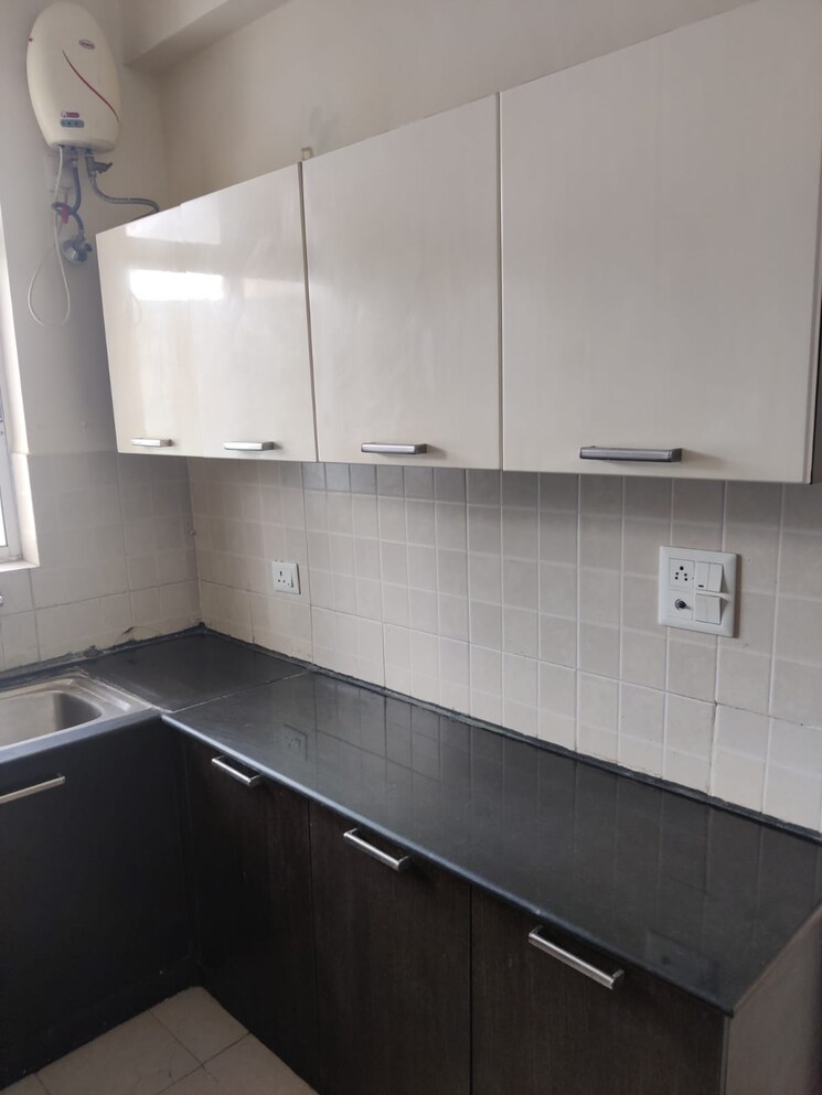 Kitchen, ansal-api-versalia 3 Bedroom 1500 Sq.Ft. Builder Floor In Sector 67a Gurgaon 8513059
