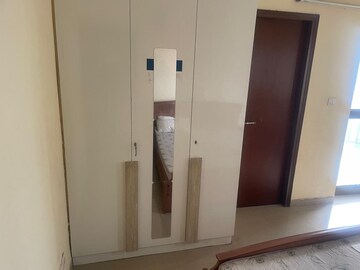 Room in 3 BHK Apartment at Ardee City Palm Grove Heights, Sector 52 – for Rent