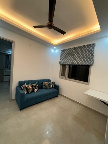Living Room in 2 BHK Builder Floor at Super Mart 1, Sector 27 – for Rent