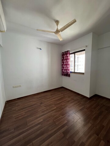 1 BHK Apartment For Rent in Lodha Palava City Lakeshore Greens, Dombivli East