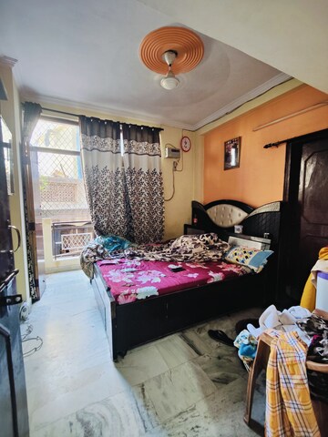 Room in 1 BHK Builder Floor at Mehrauli – for Rent