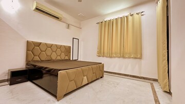 Room in 2 BHK Builder Floor at Greater Kailash I – for Rent