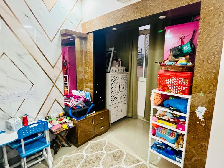 Room, paramount-floraville 2 Bedroom 1045 Sq.Ft. Apartment In Sector 137 Noida 8513163