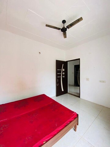 Room in 2 BHK Apartment at Sunny Enclave – for Rent