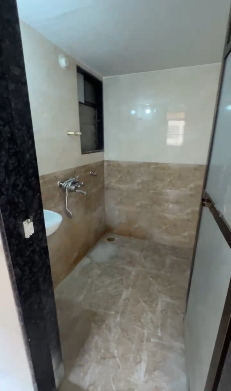 Bathroom, dgs-sheetal-sejal 1 Bedroom 595 Sq.Ft. Apartment In Nalasopara West Palghar 8513171