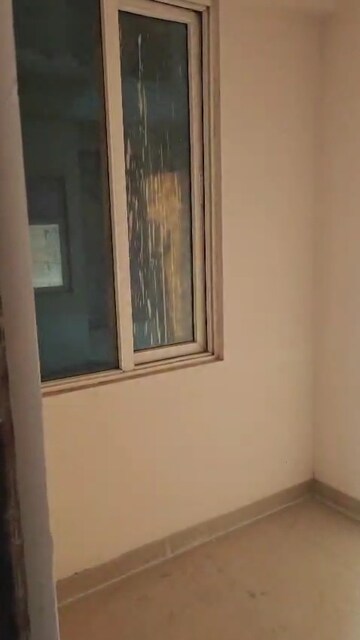 Room in 2 BHK Apartment at Casa Woodstock, Sector 16c Greater Noida – for Rent