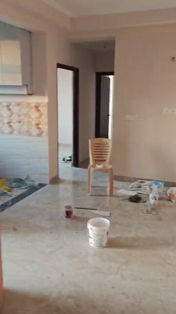 Room in 2 BHK Apartment at Casa Woodstock, Sector 16c Greater Noida – for Rent