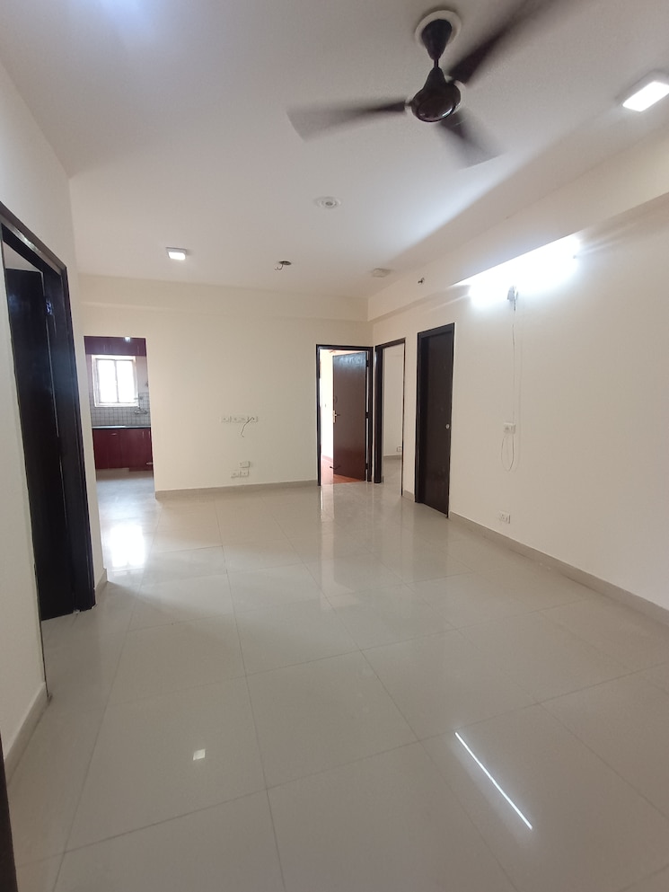 Room, galaxy-north-avenue-ll 3 Bedroom 1250 Sq.Ft. Apartment In Gaur City 2 Greater Noida 8513217